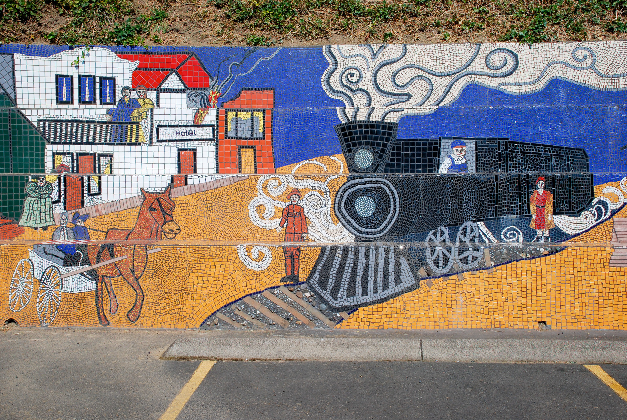 A mural in Toledo, Oregon. Photo by Gary Halvorson, Oregon State Archives. OSA20100727-2038.